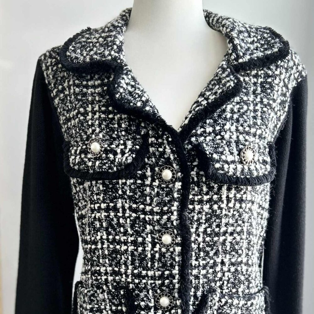 Peruzzi Black & White Bouclé Tweed Knit Jacket w/ Pockets & Pearl Buttons  EU XL